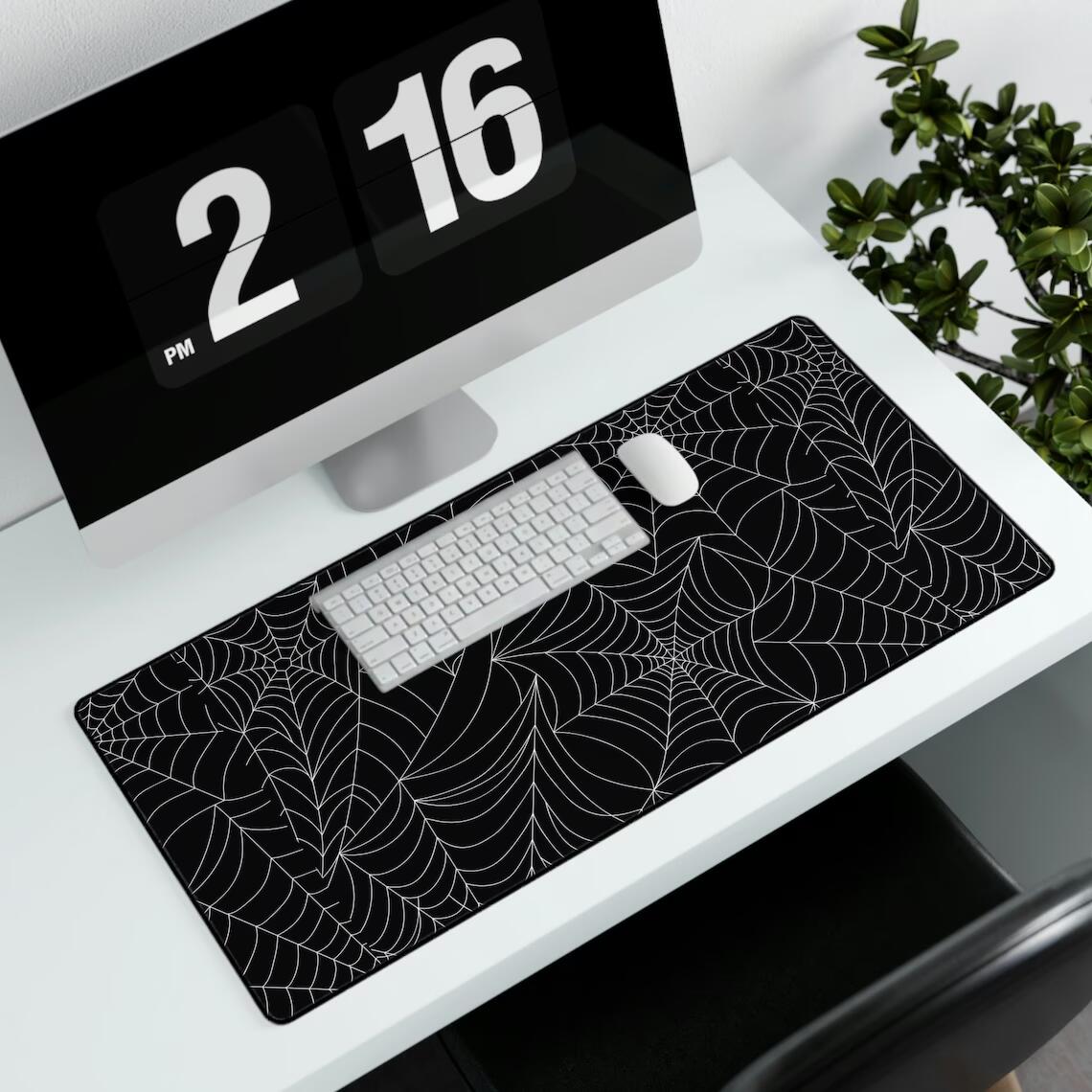 Tapis de bureau Long et mignon - Desk Setup Aesthetic avis et prix